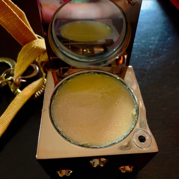 EUC  DIOR DICE LIPGLOSS COMPACT & BAG CHARM - Picture 6 of 6